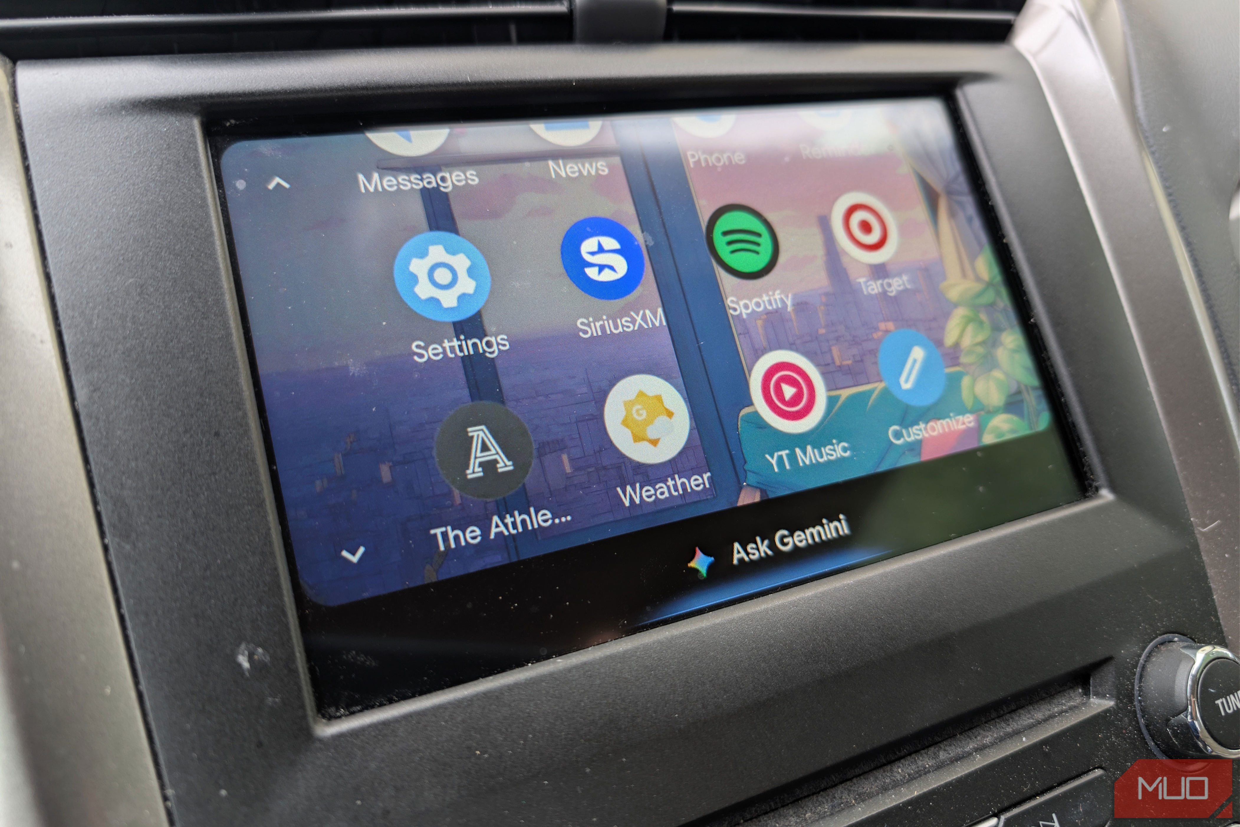 Your old Android phone is going to lose Android Auto very soon
