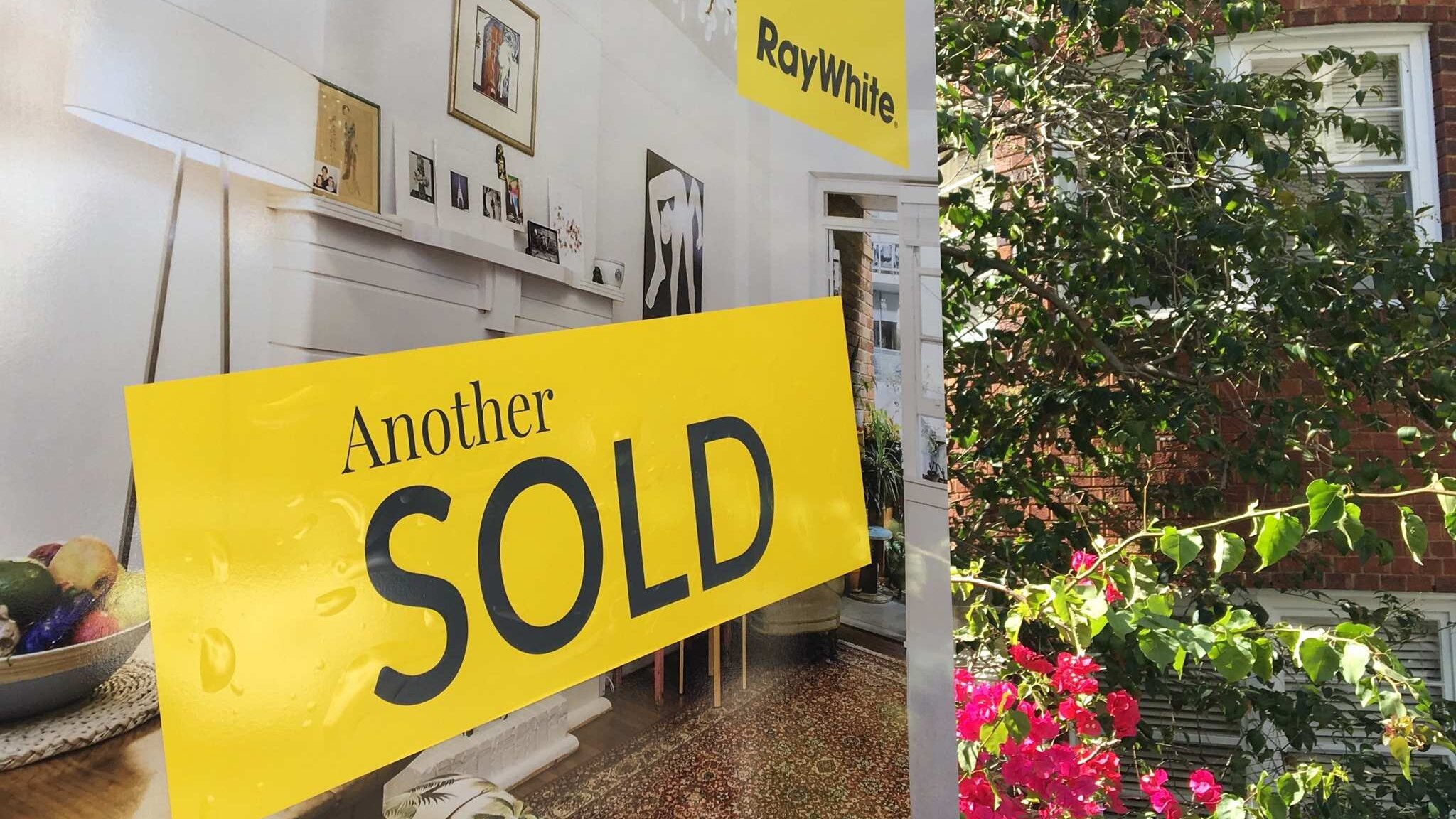 Sydney, Melbourne tipped to lead housing price drops as market cools