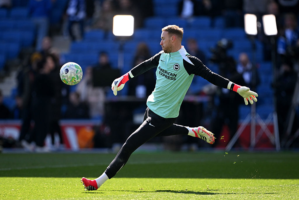 Tottenham sign goalkeeper amid Jason Steele and Brighton link