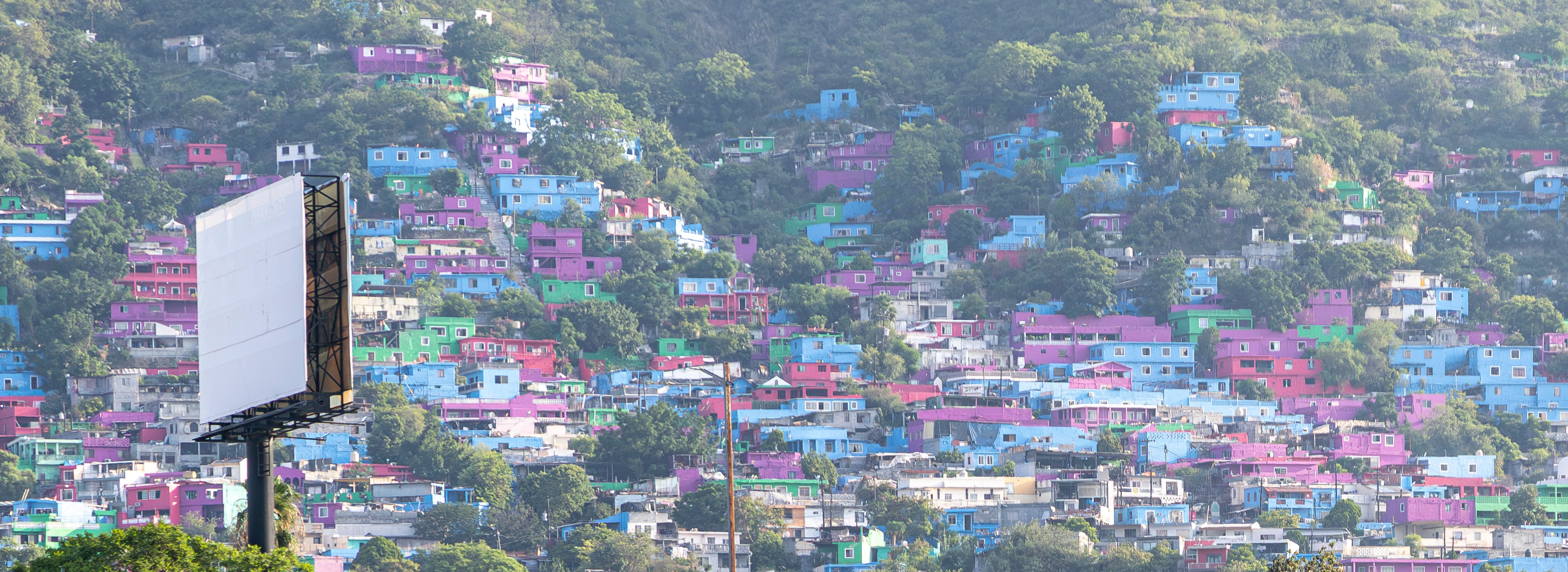 Cerro de la Campana: Vibrant colors mask ongoing insecurity in Monterrey