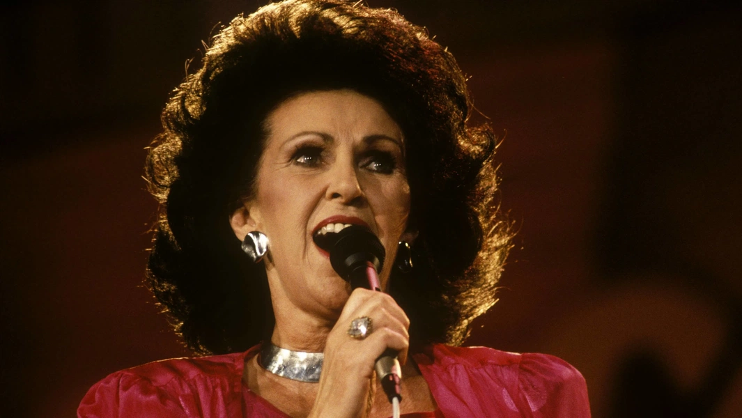 13 women who transformed rock music