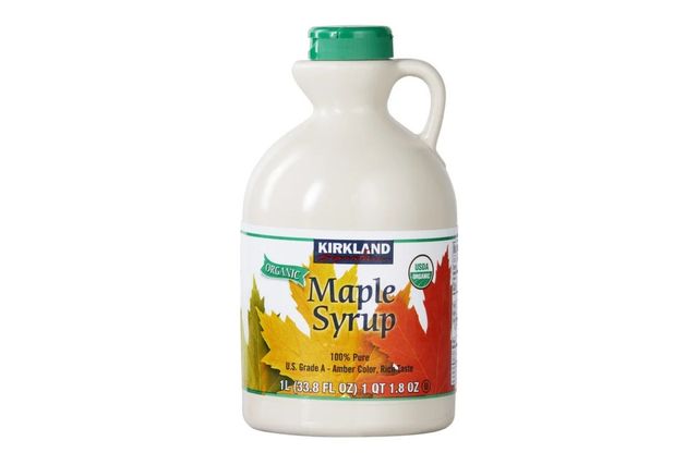 Kirkland Signature 100 pure organic maple syrup in a jug