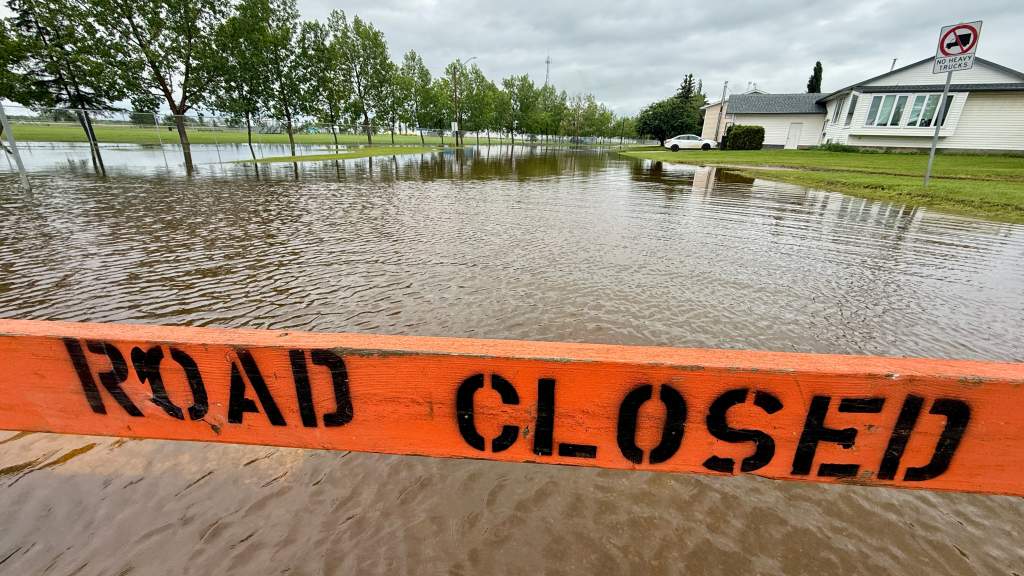 Edmonton region to be deluged by 30-60 mm of rain — possibly setting a ...
