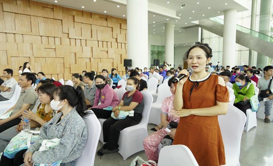 Đưa tư vấn pháp luật đến gần hơn với công nhân