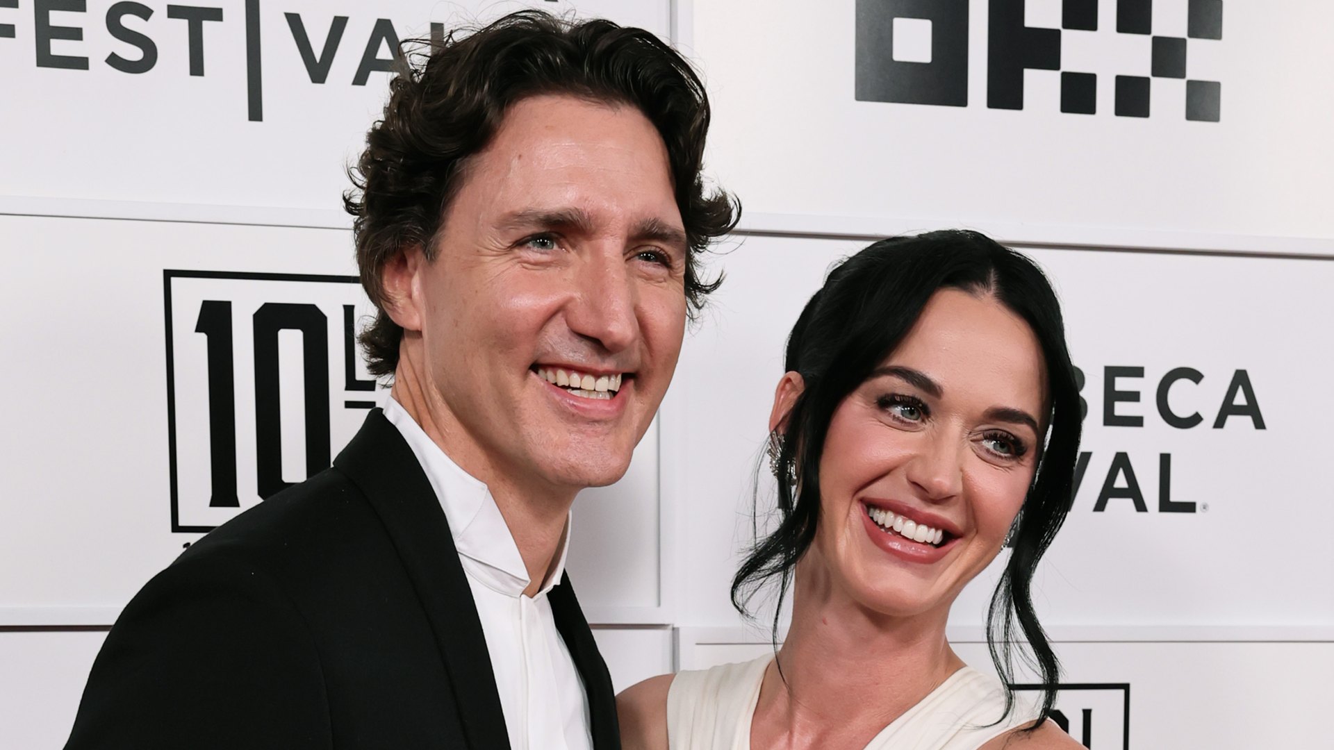 Inside Katy Perry and Justin Trudeau's summer of love with blended family