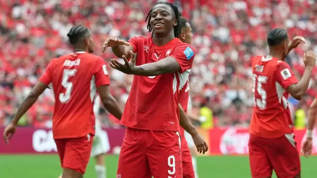 Switzerland beat Canada 2-1 to top Group B, both advance to FIFA World ...