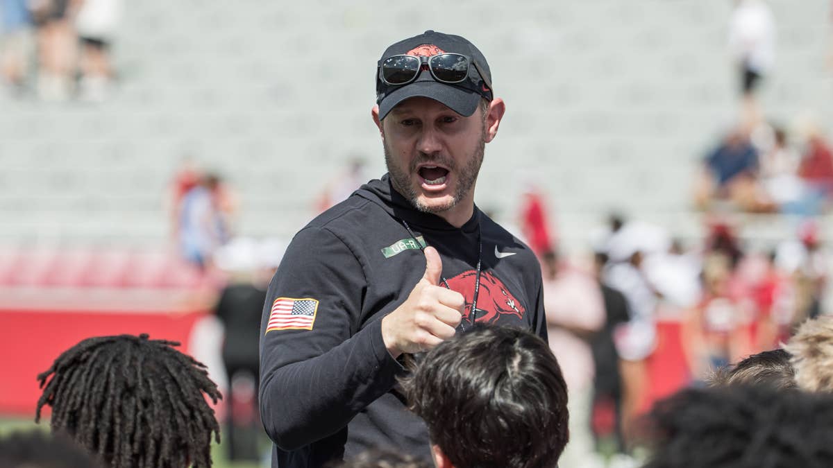 Arkansas Razorbacks rename stadium to CommunityAmerica Razorback ...