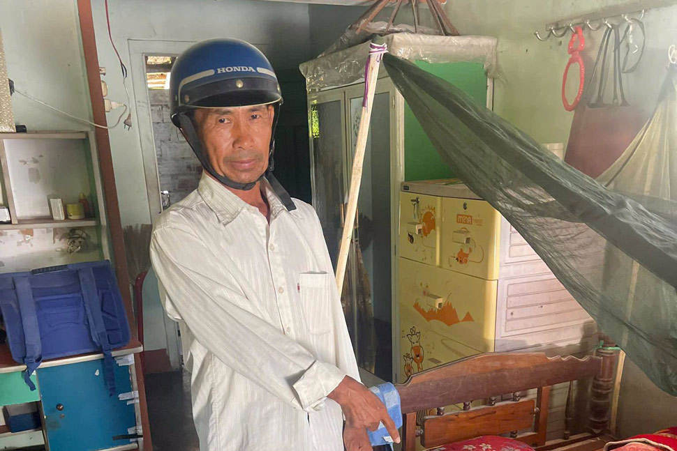 Bắt kẻ đạp ngã cụ ông bán vé số, cướp 40 triệu đồng và 101 tờ vé số