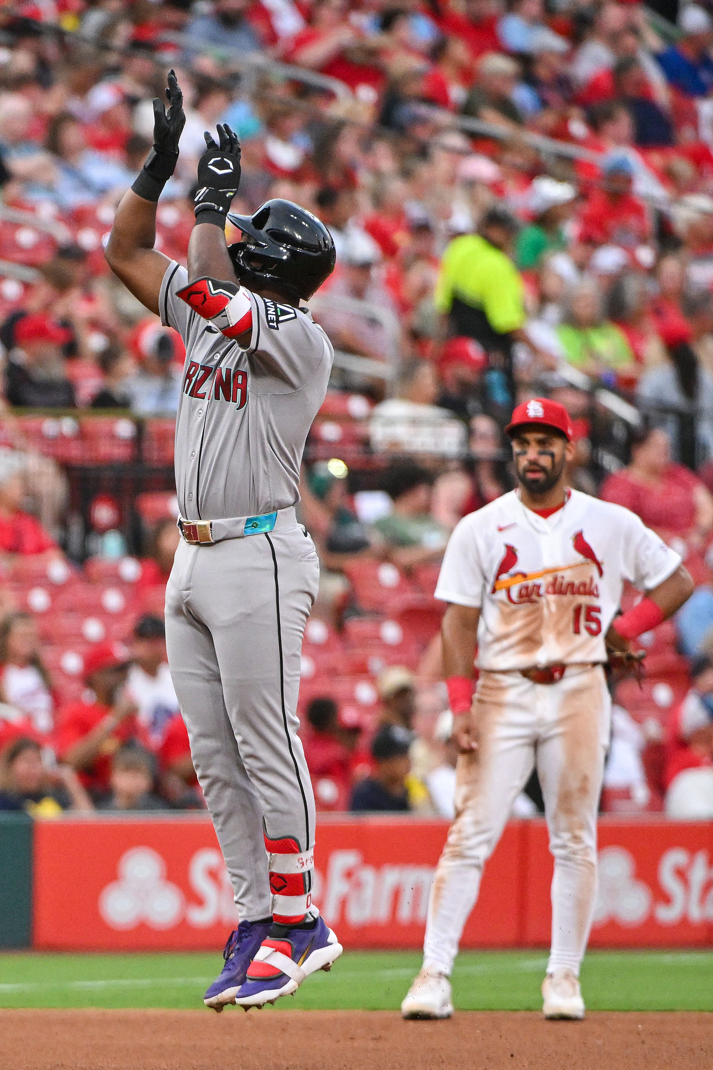Groover, Marte go big as Diamondbacks bats awaken in rout of Cardinals