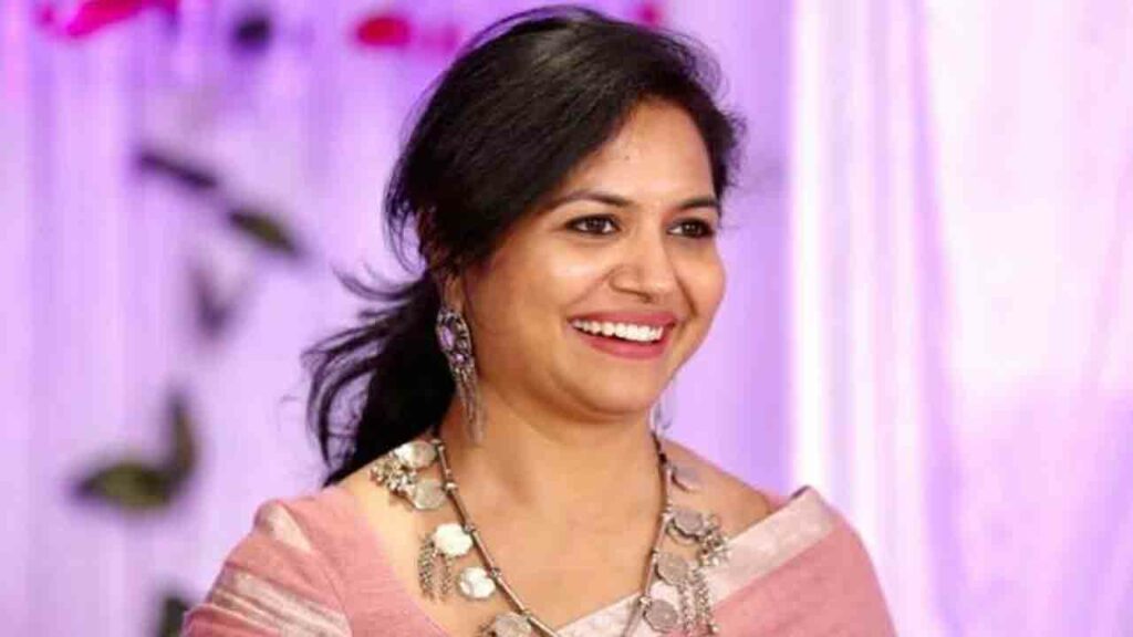 Singer Sunitha | ‘నా బాడీ నా ఇష్టం అంటే, చూసేవాడి కళ్లు వాడి ఇష్టం ...