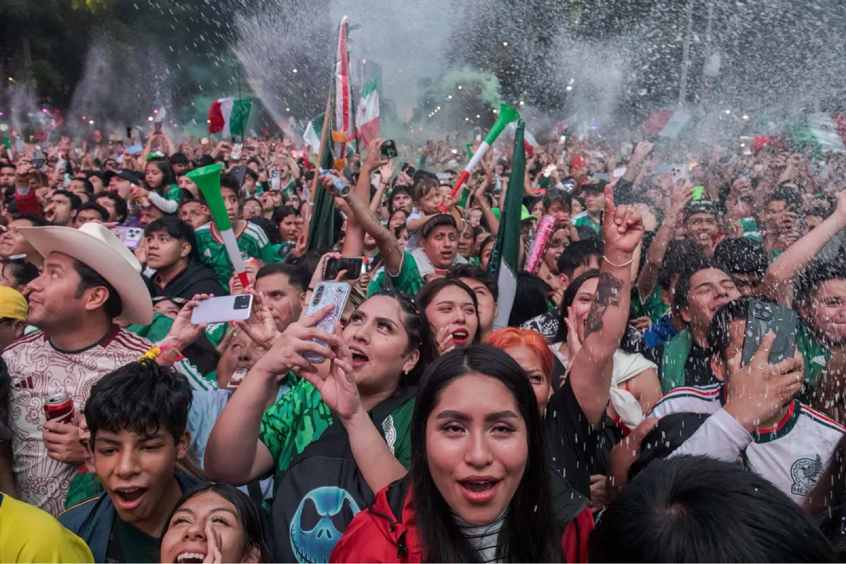 ¡México, México!: 800 mil aficionados festejan el tercer triunfo de la ...