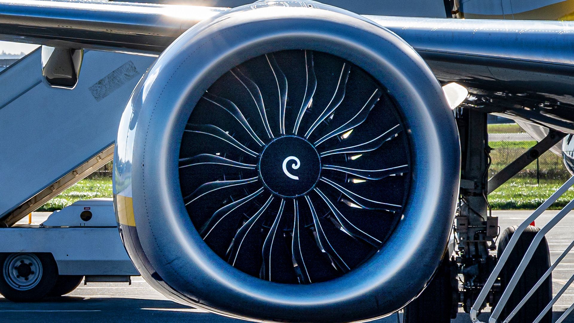 The modern engines rewriting the rules of what a narrowbody engine can do