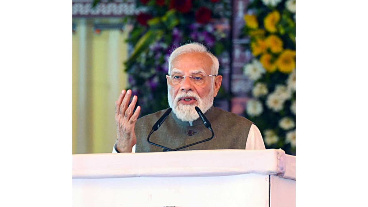 PM Modi chairs 52nd PRAGATI meet, reviews Rs 30,000 crore projects