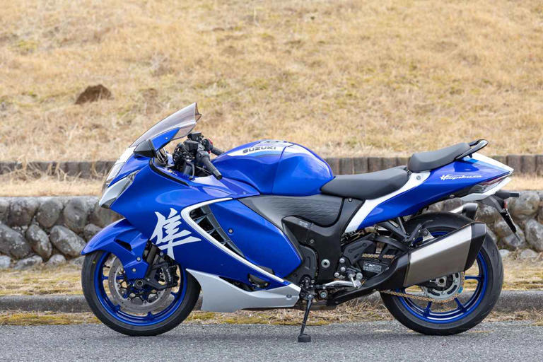 スズキの新型『隼（スペシャルエディション）』の実走燃費は? 足つき性、スペックの他、おすすめポイントや装備を解説します!【スズキのバイク!の ...