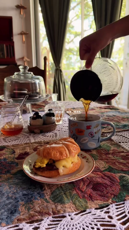 Aesthetic cozy morning routine for peaceful living