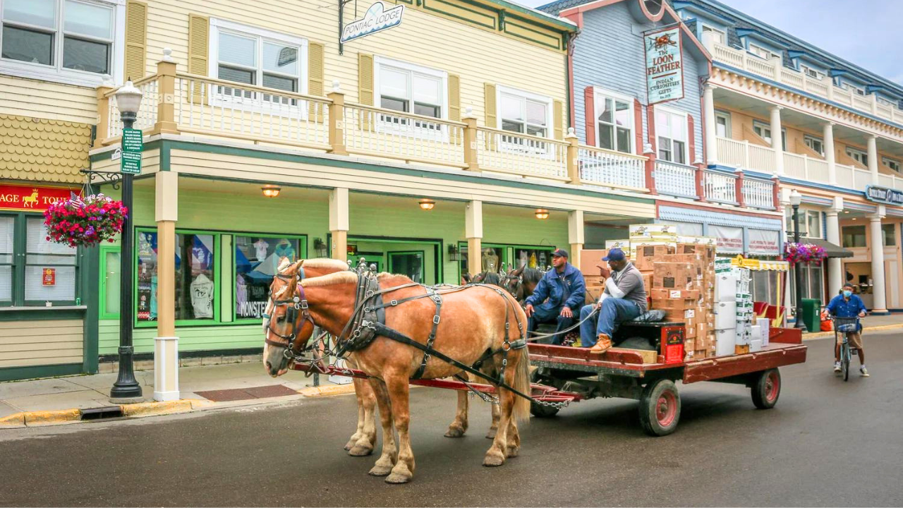 No cars, only carts: This US town has banned cars for over 125 years ...