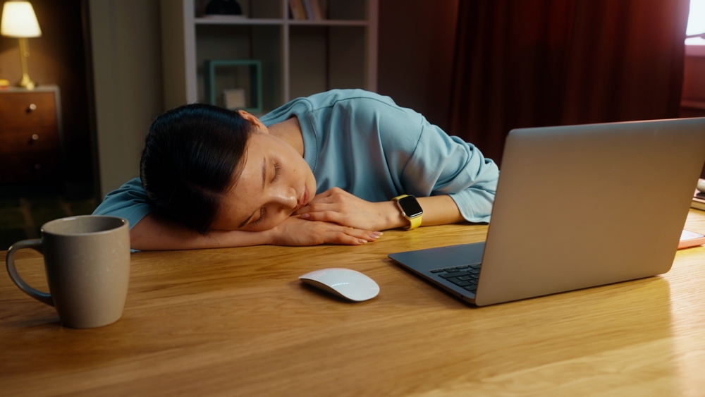 18 boring remote jobs that pay $50 per hour and are always hiring