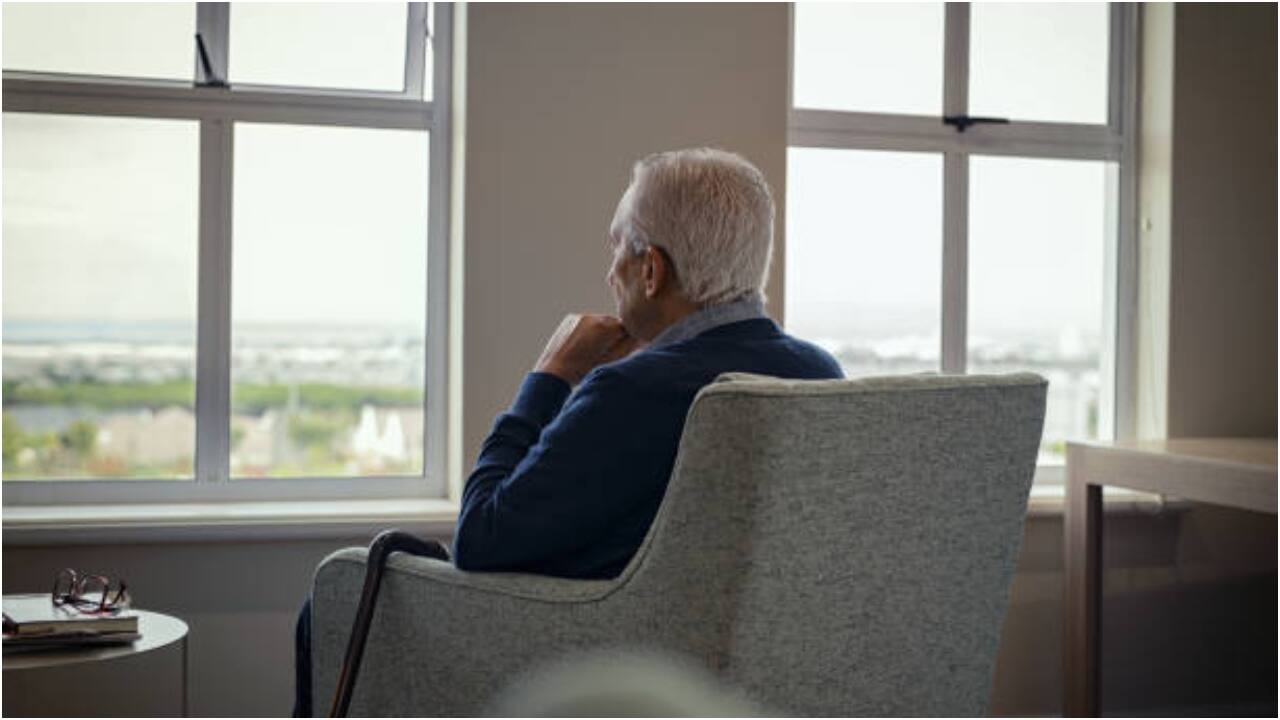 'My days have been grey': 96-year-old man hires matchmaker, seeks love again after losing wife of 69 years