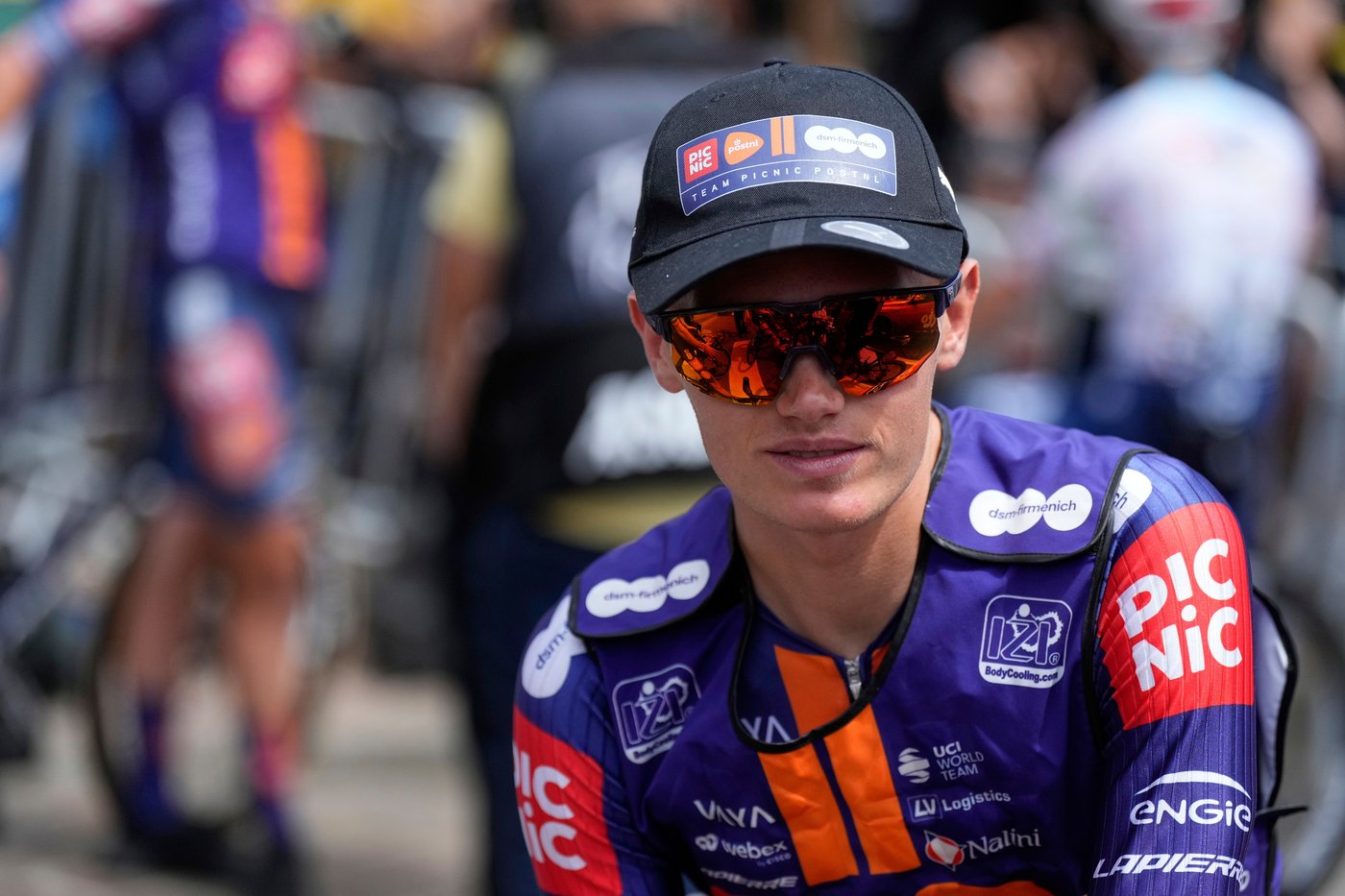 British rider Oscar Onley out of the Tour de France with a shoulder injury