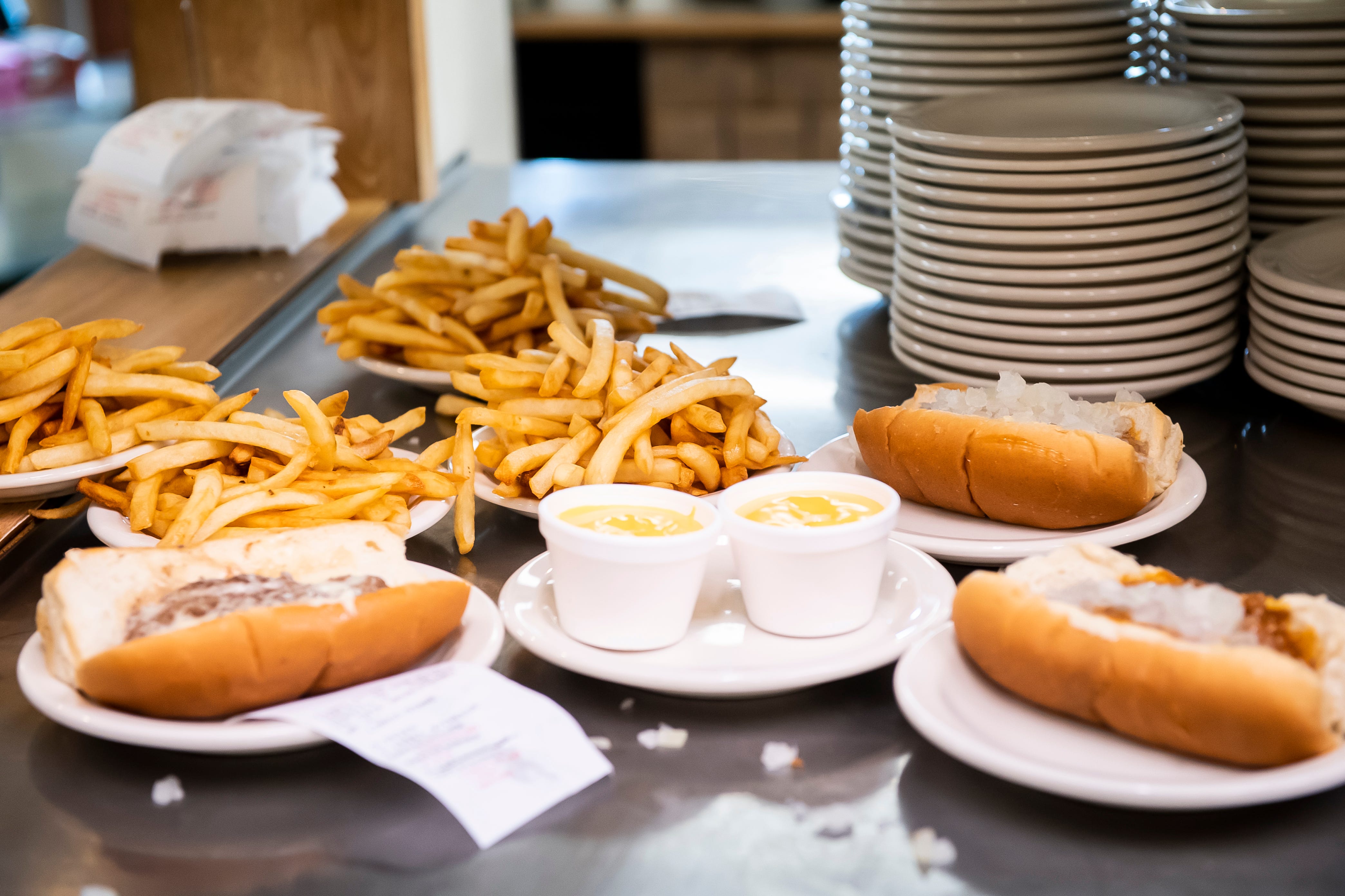 York County restaurants scrambling for bread after bakery's closure