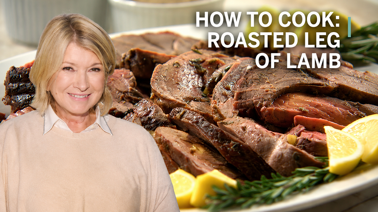 Traditional leg of lamb for Easter with simple cooking techniques