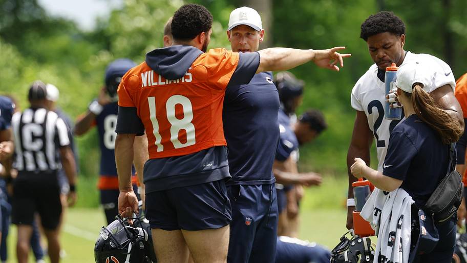 Ben Johnson's fourth-down problem could cost Bears again in 2026