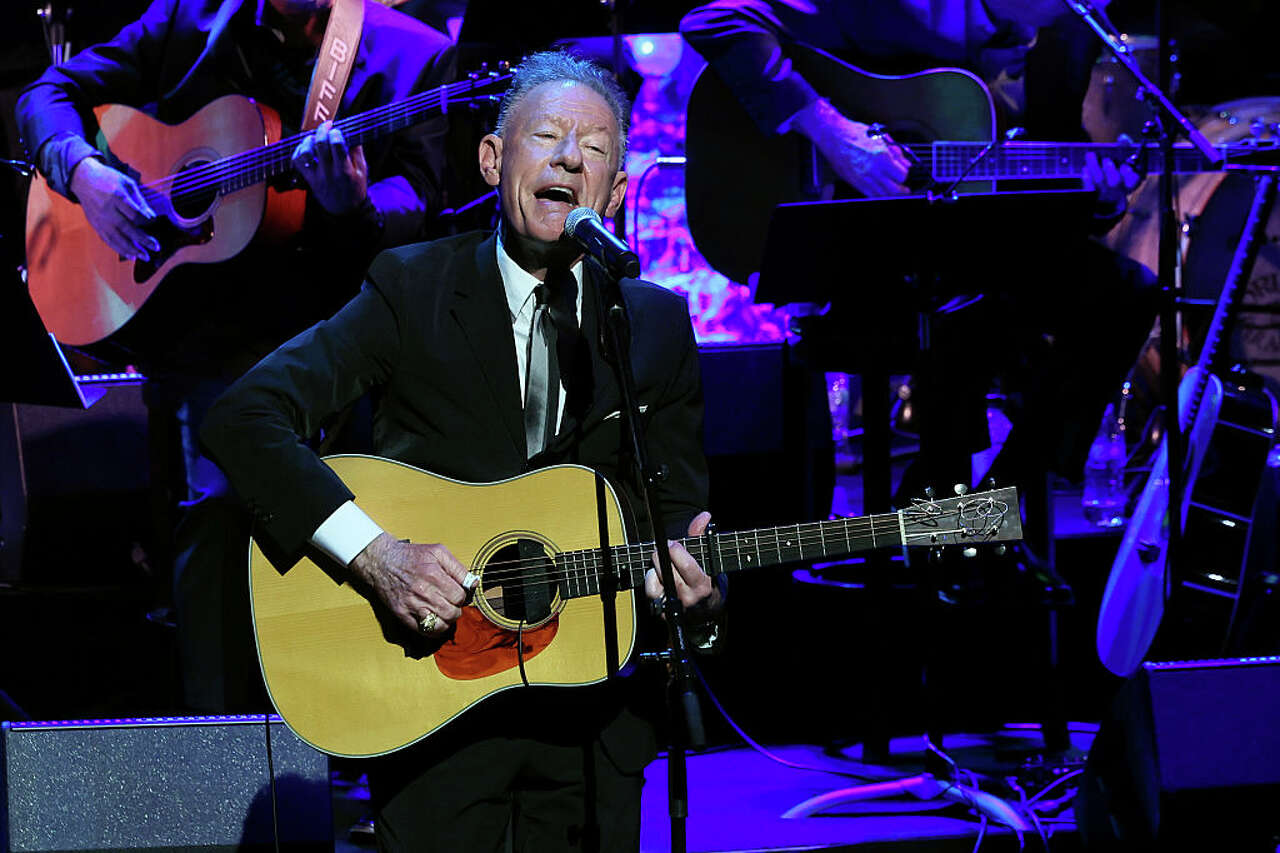 Lyle Lovett reflects on Texas roots, family and his 2025 tour