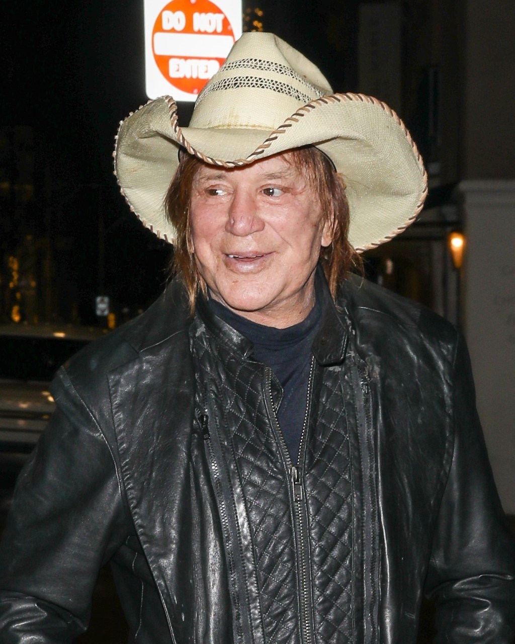 What happened to Mickey Rourke’s teeth? Surgeon explains trauma and ...