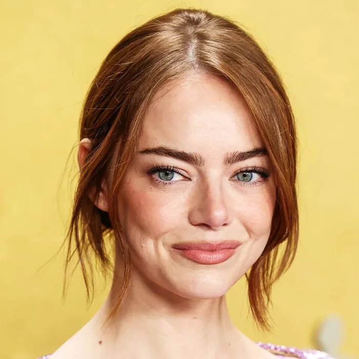 Emma Stone sparks plastic surgery rumors in viral photo