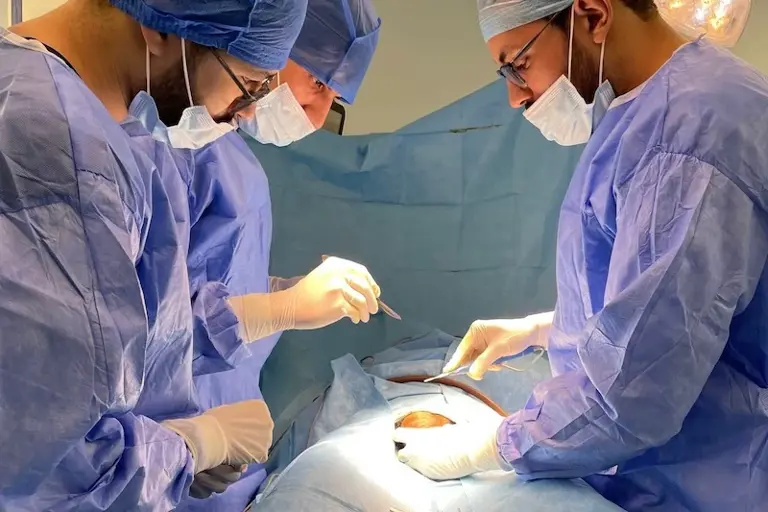 Kenitra hospital performs rare complex cancer surgery on 80-year-old ...