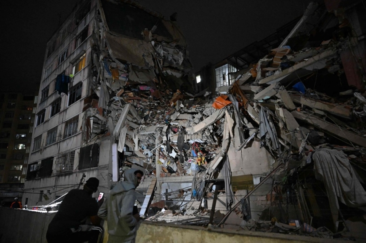 Twin quakes in Venezuela kill over 30, hurt more than 700