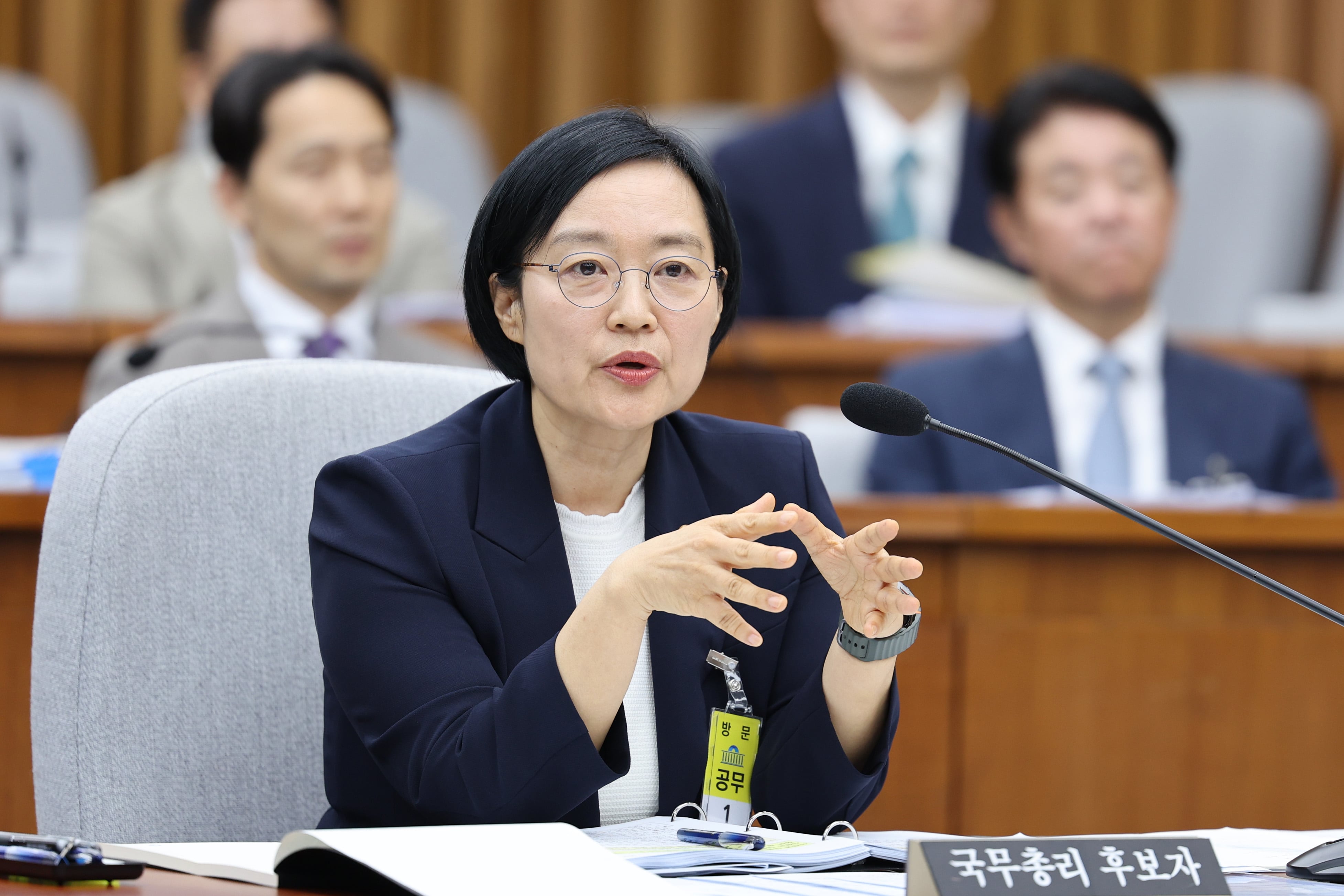 Han Seong-sook declines to name North Korea as enemy