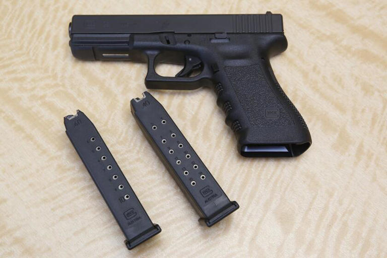 Gun owners may carry a weapon into stores, Supreme Court rules ...