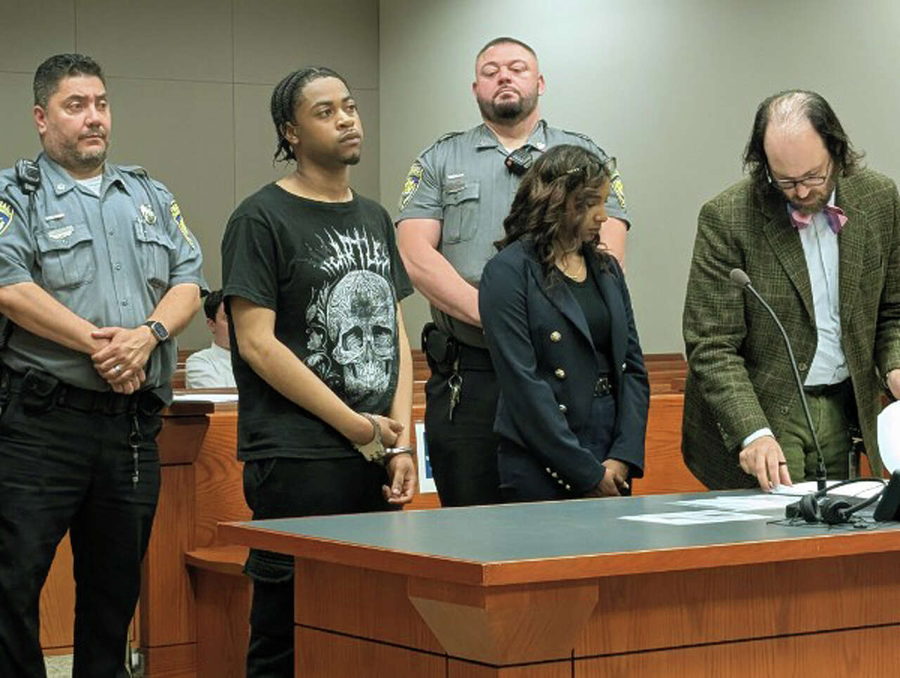 High school student arrested in New Britain robbery that ended with ...