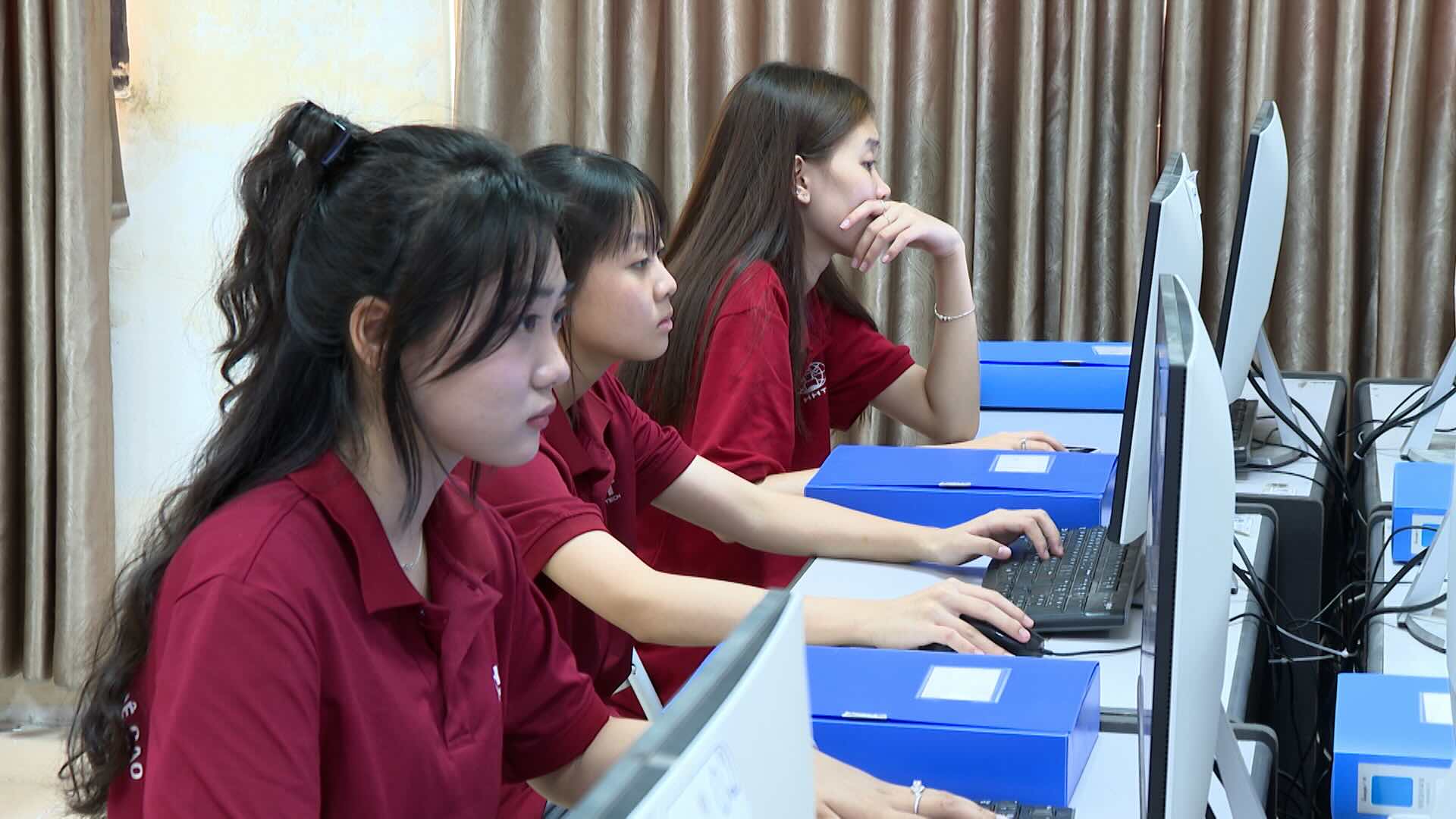 Giáo dục nghề nghiệp mở lối vào thị trường lao động