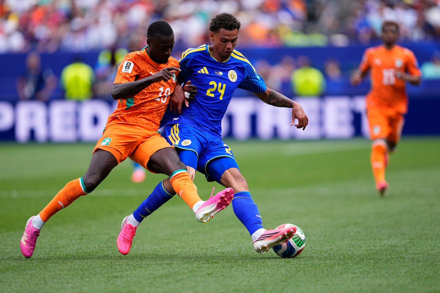 Ivory Coast into World Cup knockout round for 1st time as Pépé scores ...