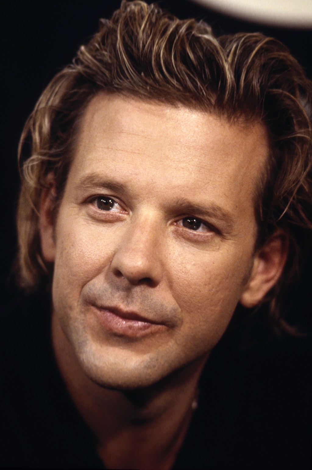 What happened to Mickey Rourke’s teeth? Surgeon explains trauma and ...