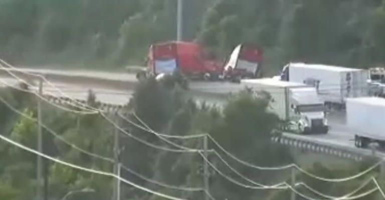 Semi-truck crash closes I-77 North for hours