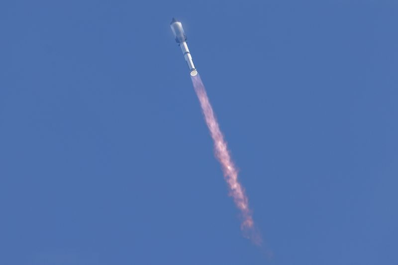SpaceX plans to build 'Starpipe' natural gas pipeline to fuel Starship ...
