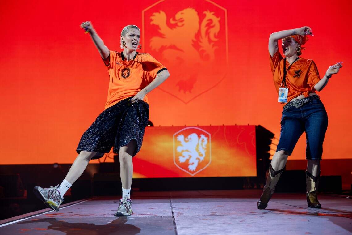 Dutch fans come together in Kansas City ahead of Orange Walk, World Cup ...