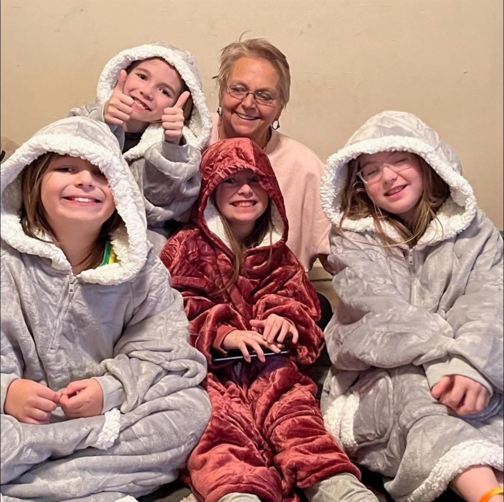 Grandma likely poisoned and stabbed grandkids, daughter in horrific ...