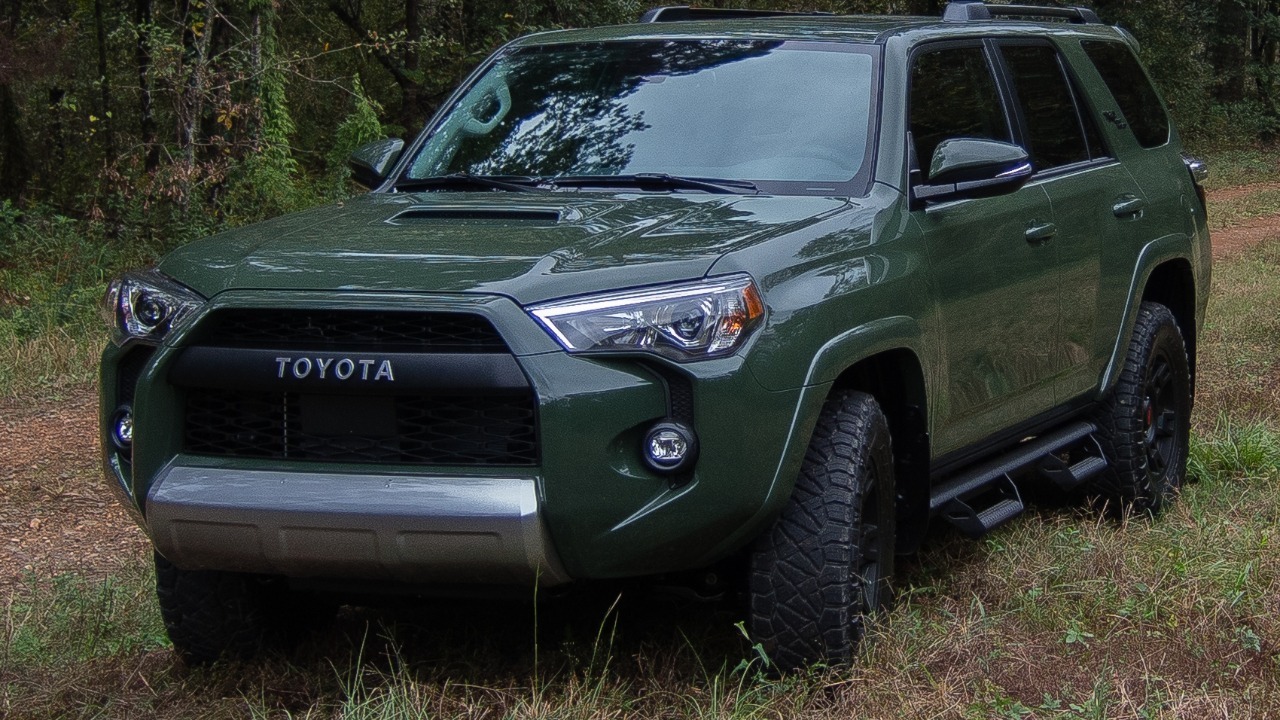 4 SUVs that quietly top their class for dependability this year