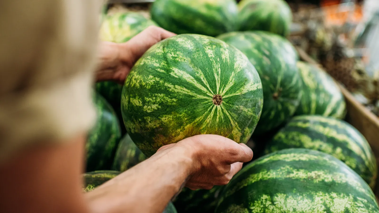 The easy watermelon picking method Mr. Rice swears by for better flavor