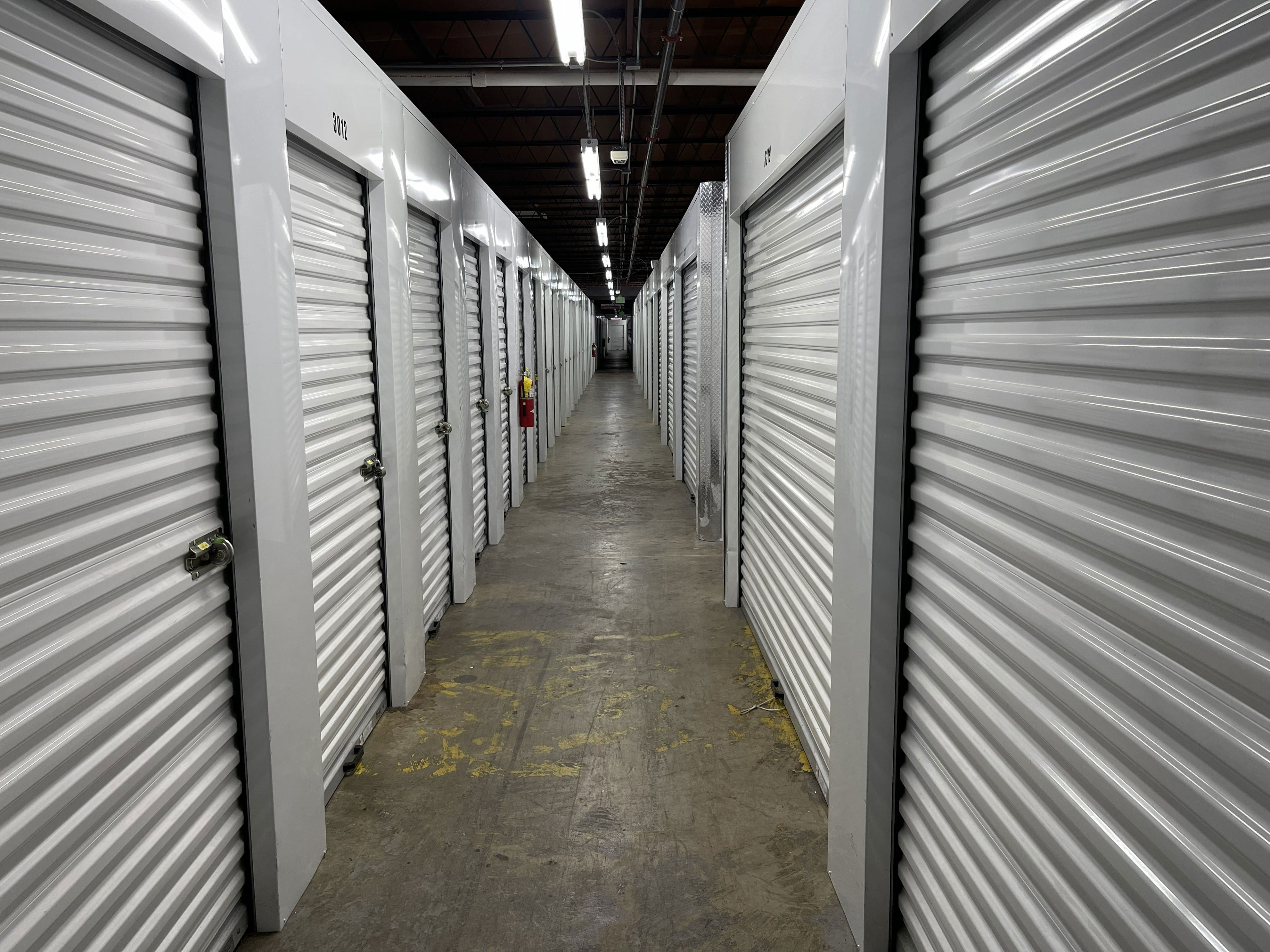 Mayor issues new moratorium for self-storage facilities in Atlanta
