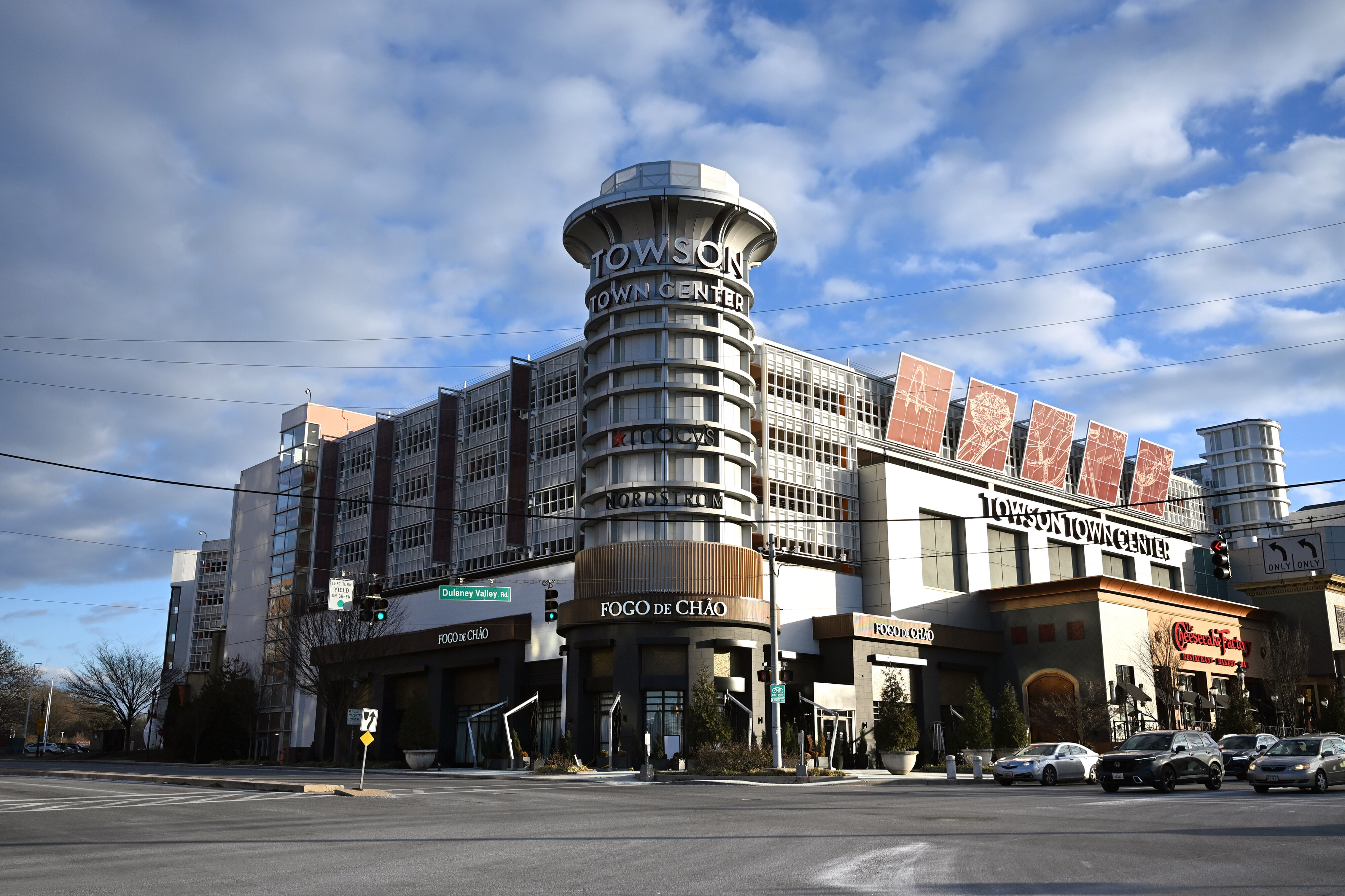 Another mall departure: Coach closes store at Towson Town Center