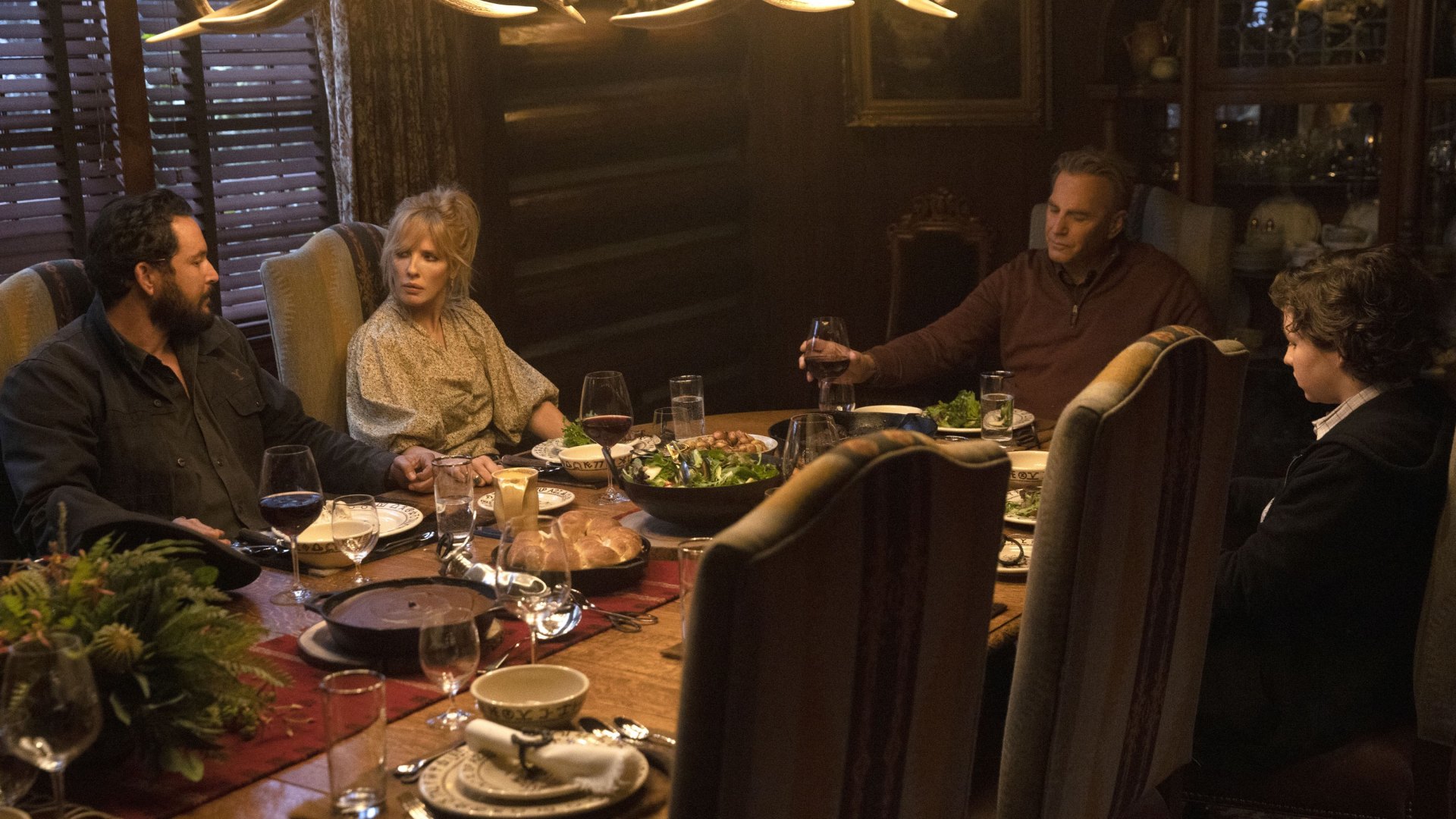 Yellowstone's 'Dutton Ranch' has rare mention of Kevin Costner's John ...
