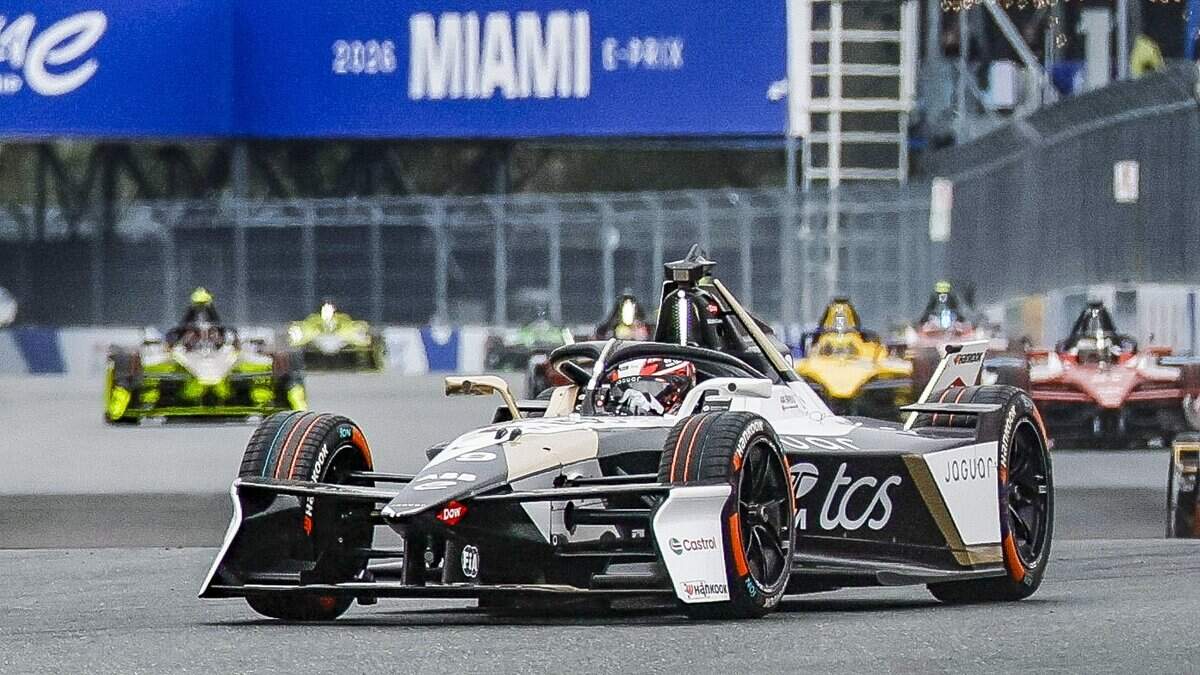A new, faster Formula E car, new track and new date for the 2027 Miami ...