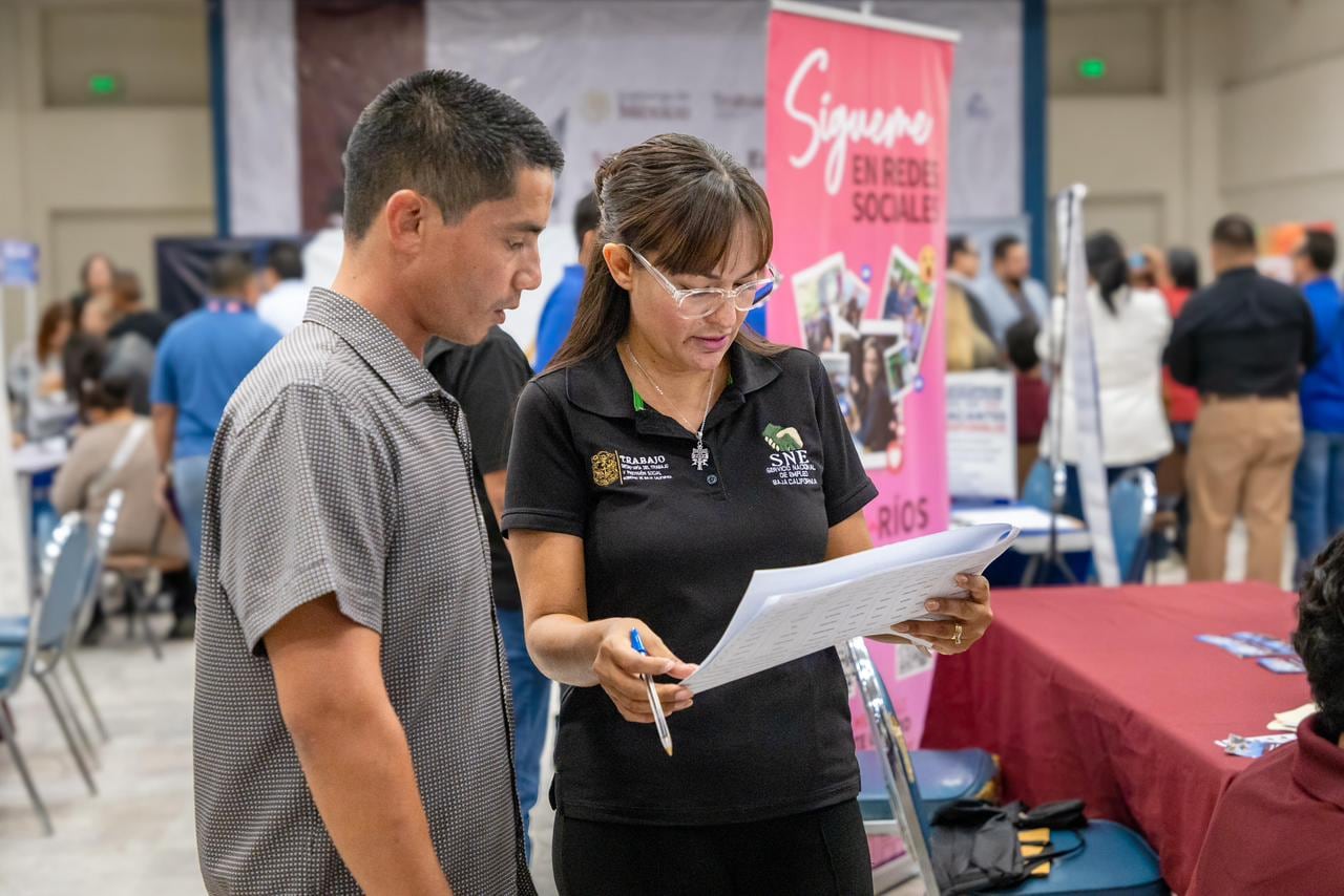 Más de mil vacantes se ofertan en Feria del Empleo de Mexicali ...