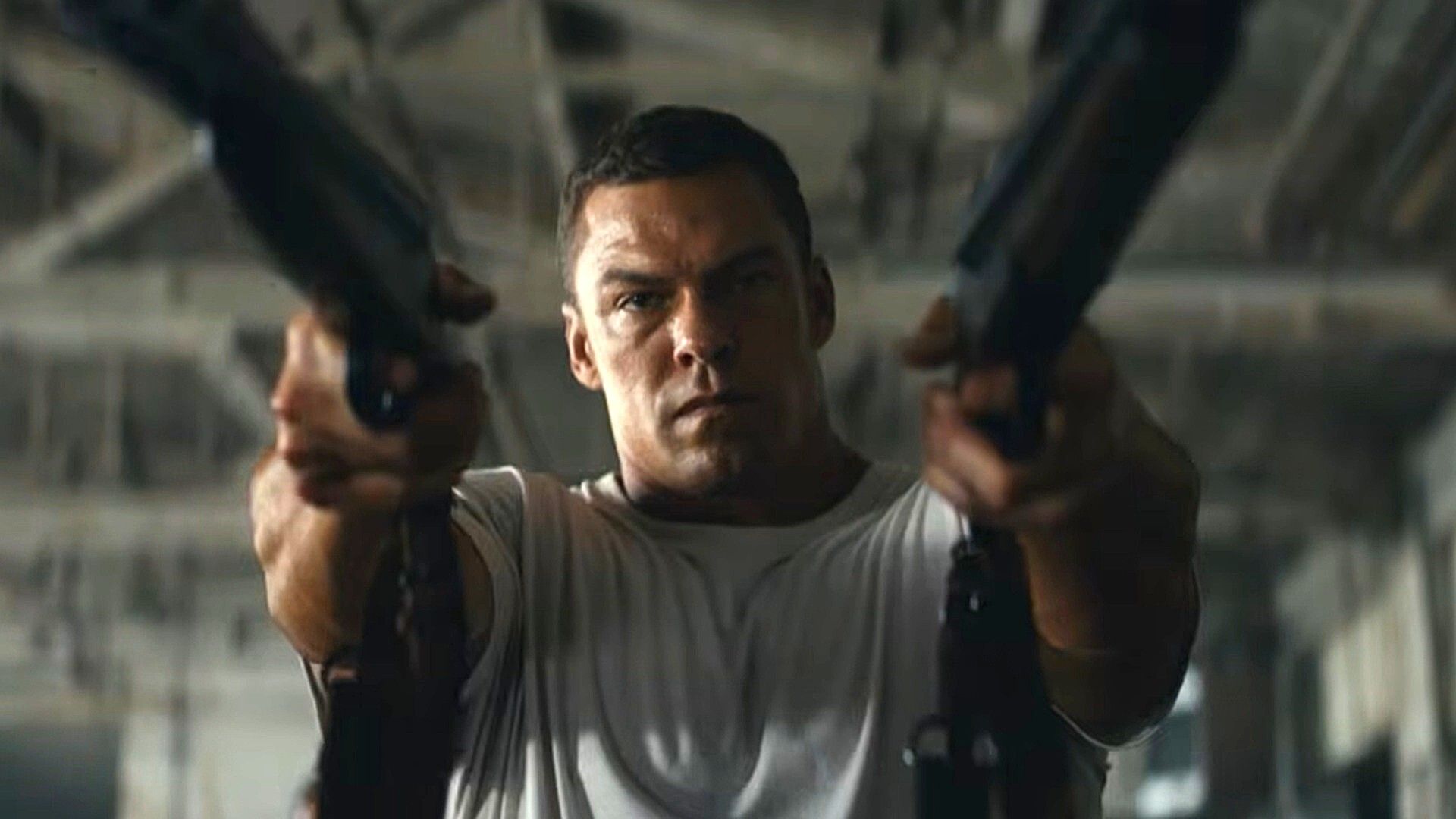 Reacher's Alan Ritchson is back in action in new 'Motor City' trailer
