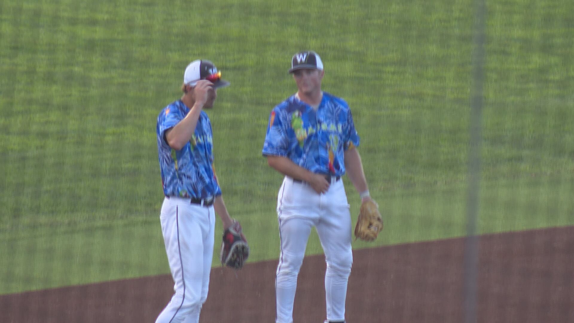 Woodchucks top Rockers to stay atop division standings